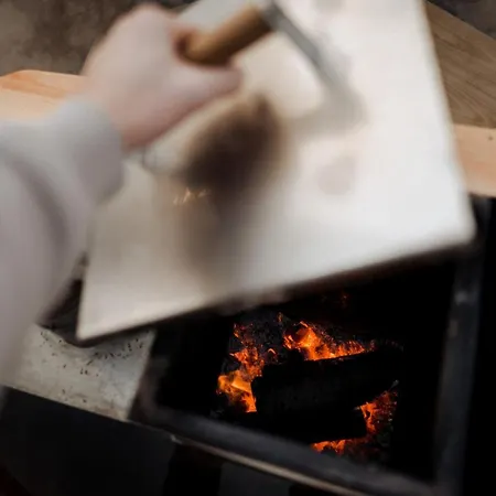 Mandulas A Kishaz Dezsaval Es Kilatassal A Balatonra شقة