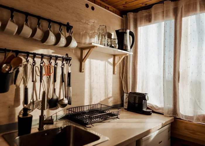 Appartement Mandulas A Kishaz Dezsaval Es Kilatassal A Balatonra *